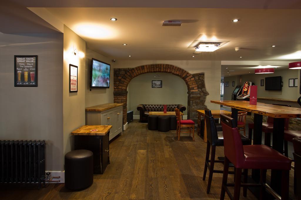 Cambrian Inn Tredegar Екстер'єр фото